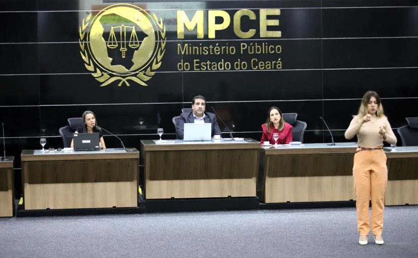 MPCE realiza terceiro módulo de curso sobre o Sistema Único de Assistência Social 