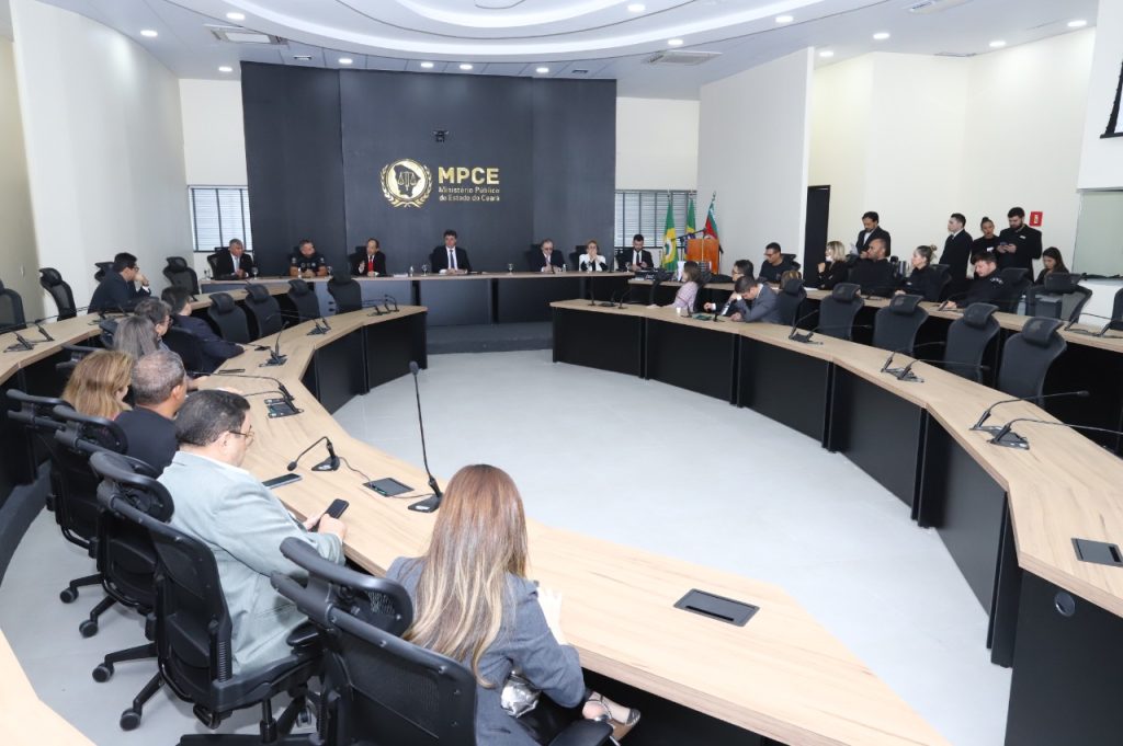 MPCE recebe Comissão do CNMP em visita técnica ao sistema penitenciário do Ceará 