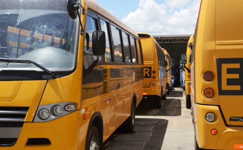 MPCE recomenda adequação do transporte escolar no município de Abaiara