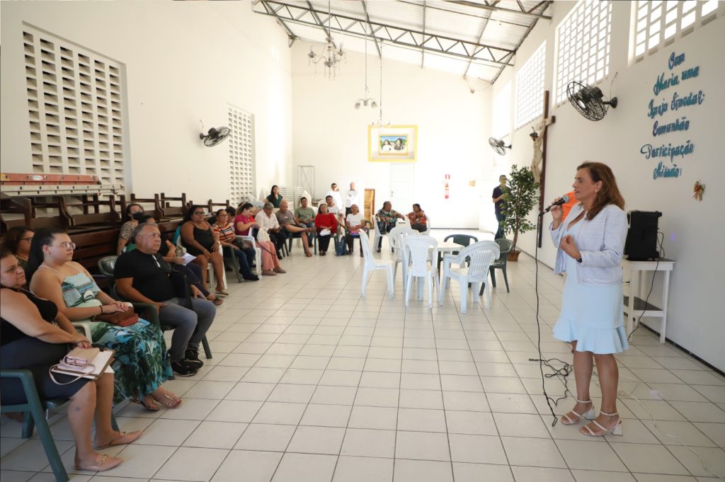MPCE encerra etapa teórica do curso de mediação comunitária no bairro Pirambu