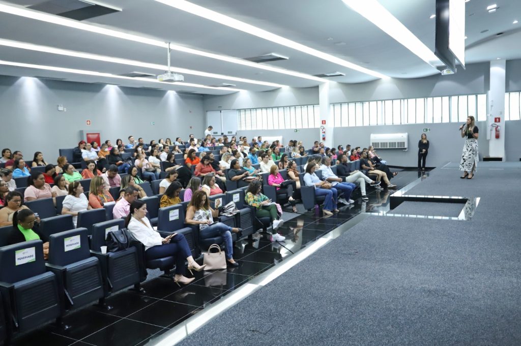 MPCE e TRE/CE promovem palestra para auxiliar comissões que vão conduzir eleição de conselheiros tutelares em 2023