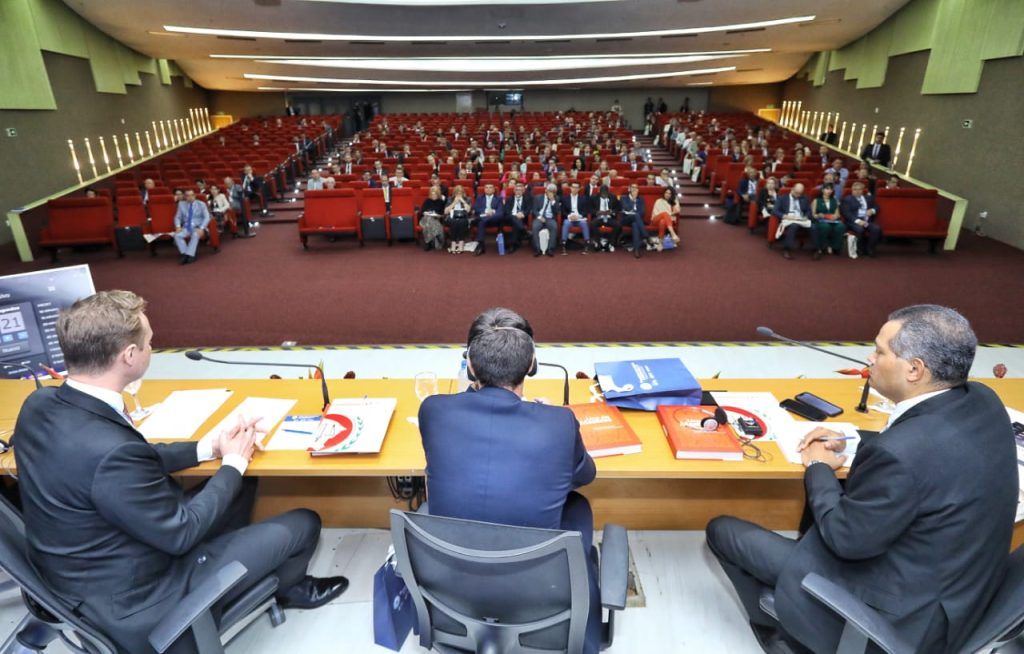 Cooperação internacional no combate ao tráfico, corrupção e lavagem de dinheiro é tema de palestras na 7ª Conferência da IAP 