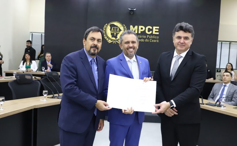 MPCE assina Pacto Nacional pela Consciência Vacinal com representantes do poder público e da sociedade civil