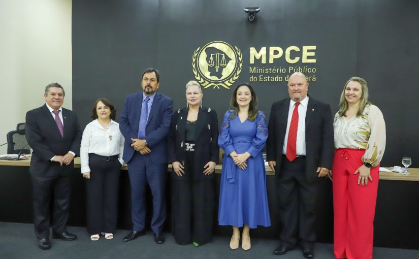 MPCE aponta conciliação e diálogo interinstitucional como caminhos para desjudicialização da saúde  