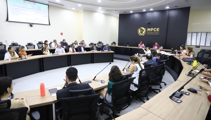 MPCE faz novas cobranças a entes públicos para melhorias na rede oncológica do Ceará  