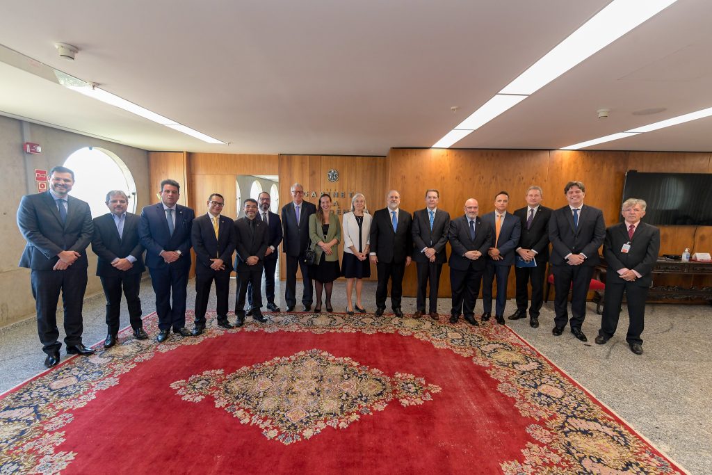 MPCE participa de celebração de acordo entre CNMP e STJ para racionalização de processos e prevenção de litígios 