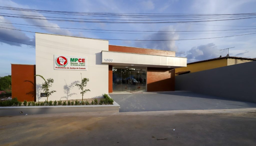 PGJ inaugura nova sede do MPCE em Canindé com homenagem a membros que atuaram no município 