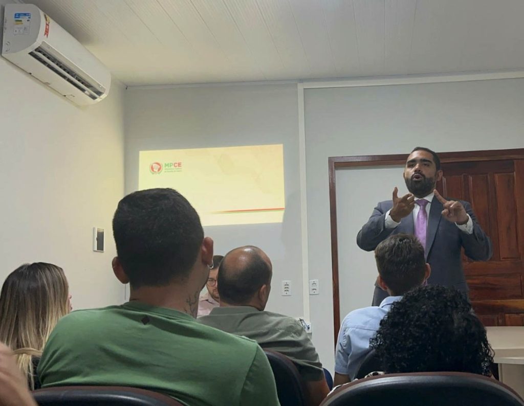 MPCE debate racismo nos municípios de Solonópole e Milhã com representantes municipais e de movimentos negros 