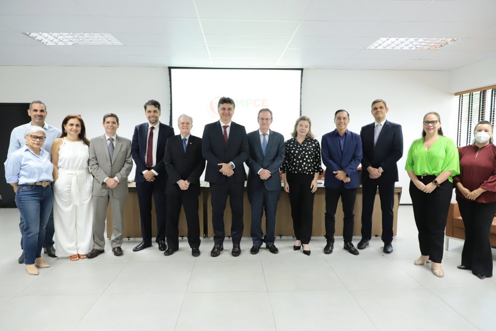 MPCE apresenta Programa de Transformação Digital à comitiva do CNMP  