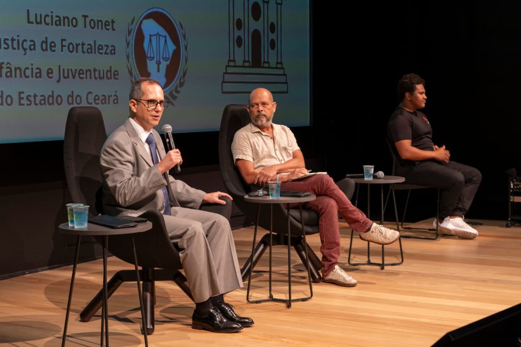 MPCE participa de Seminário na Pinacoteca do Ceará sobre direito de crianças e adolescentes à Cultura 