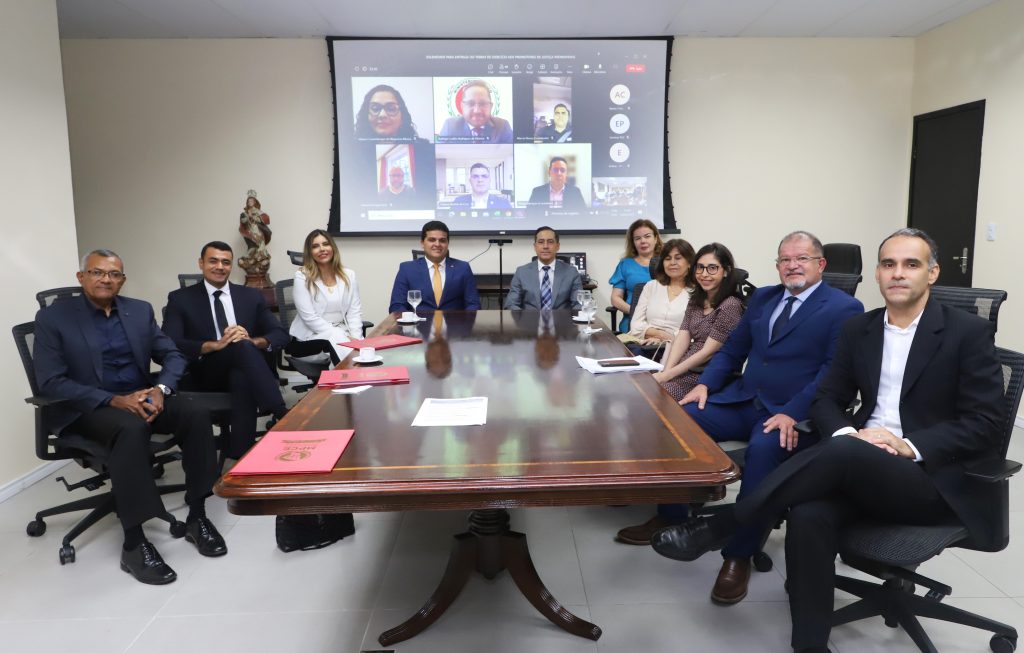 Promotores de Justiça promovidos atuarão nas comarcas de Fortaleza, Caucaia, Maracanaú, Sobral e Crato  