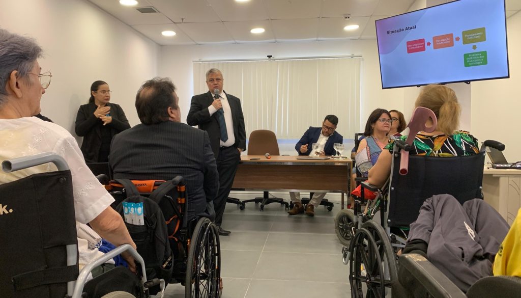 MP do Ceará debate acessibilidade e uniformidade das calçadas de Fortaleza para garantir direito fundamental à locomoção e à inclusão 
