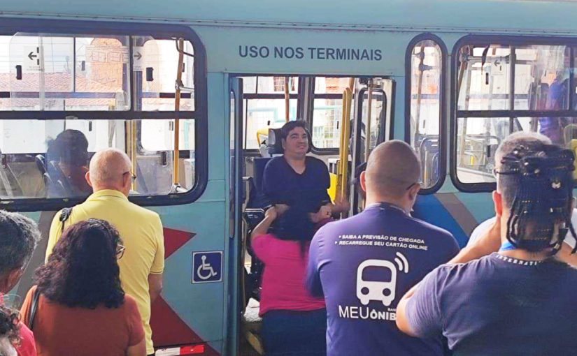 MP do Ceará fiscaliza Terminal de Ônibus em Fortaleza e identifica problemas na prioridade de pessoas idosas e com deficiência