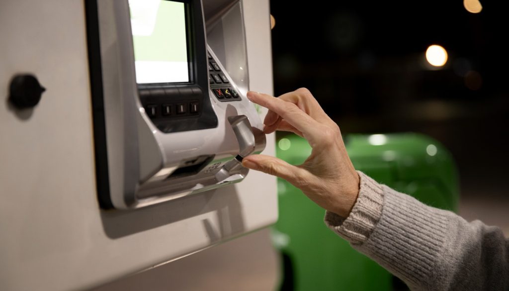 MP do Ceará recomenda instalação de ponto eletrônico para servidores da Câmara Municipal de Juazeiro do Norte