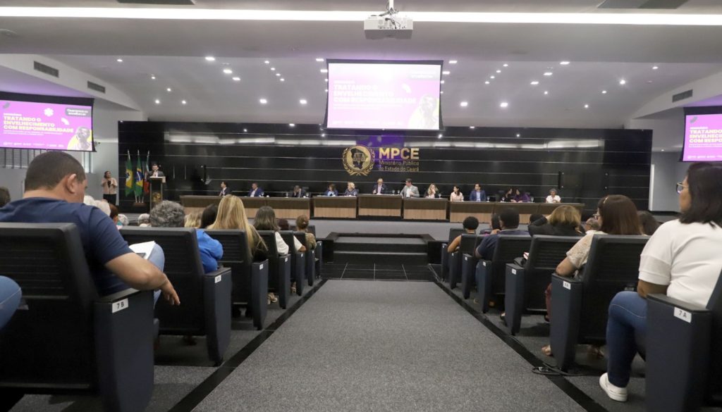 Importância de políticas públicas para garantia do envelhecimento digno é debatida pelo MP do Ceará 