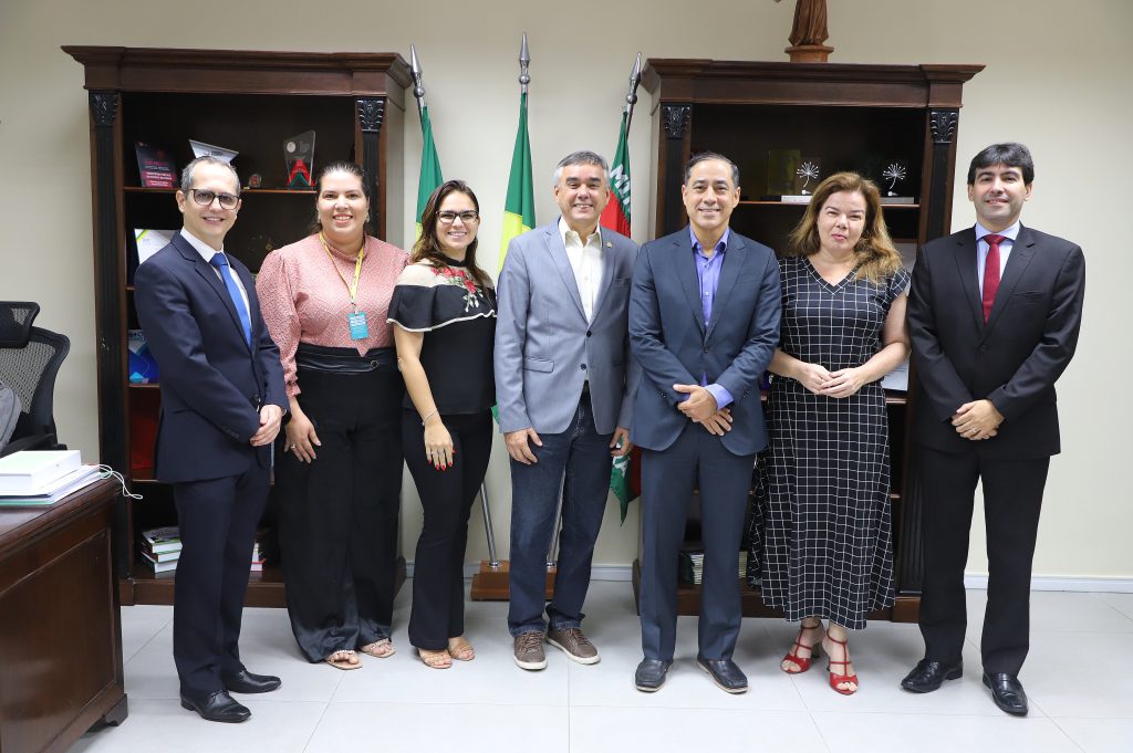 MP do Ceará e Prefeitura de Fortaleza debatem estratégias para ampliar alcance do serviço Família Acolhedora 