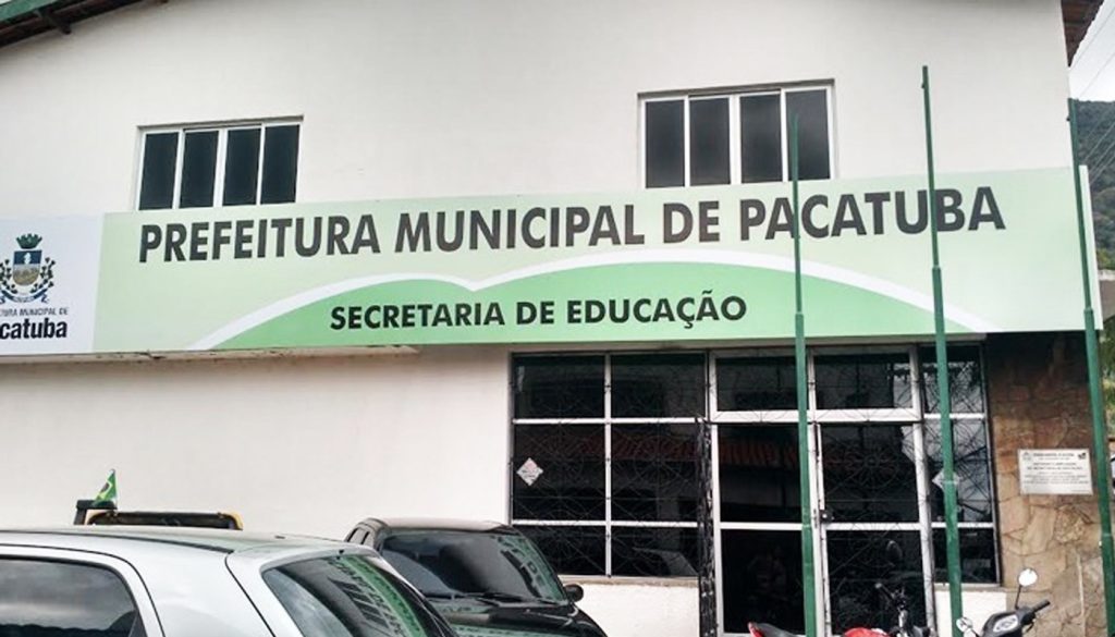 MP do Ceará cobra da Prefeitura entrega de fardamento para alunos das escolas municipais de Pacatuba