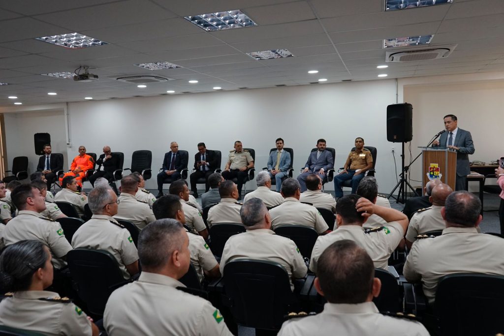PGJ participa de treinamento de policiais militares que vão atuar no dia da votação