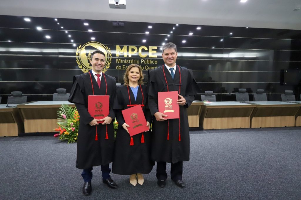 MP do Ceará empossa três novos procuradores de Justiça em solenidade nesta sexta (04)  