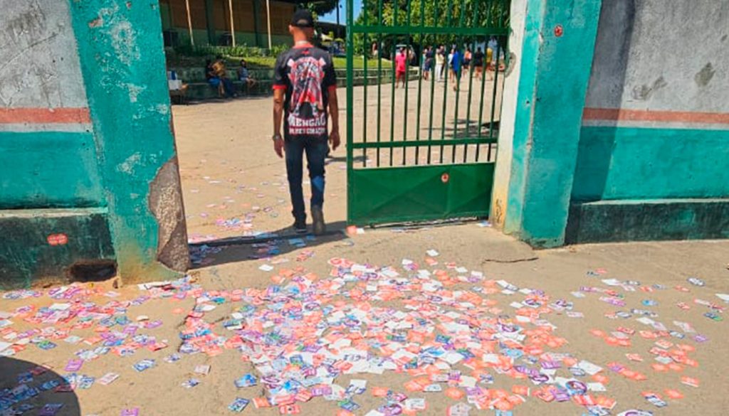 MPE entra na Justiça contra 27 candidatos que espalharam “santinhos” em vias públicas no dia da eleição em Crato 