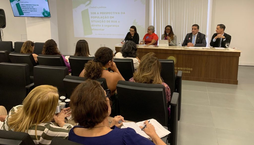Seminário do MP do Ceará debate políticas públicas voltadas para a população em situação de rua nesta sexta (25)