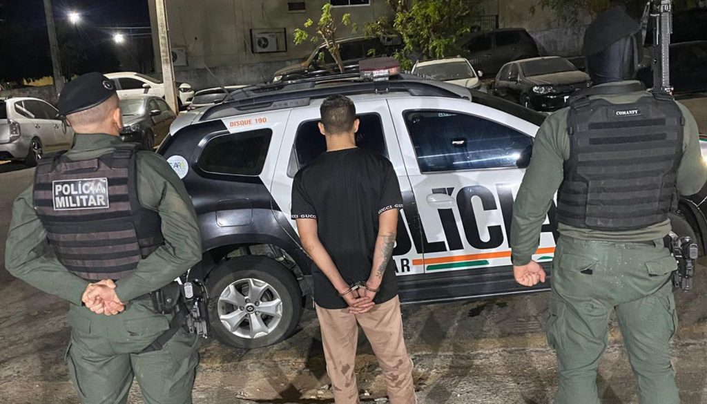Atuação conjunta do MP do Ceará e da Polícia Militar resulta em prisão de integrante de facção criminosa acusado de homicídios em Boa Viagem