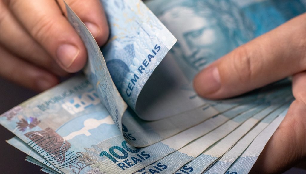 MP Eleitoral requer cassação de prefeito, vice e vereadora de Moraújo por abuso de poder econômico e compra de votos