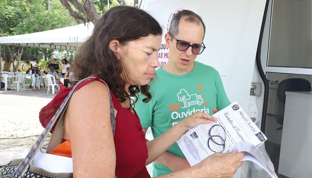 Projeto Ouvidoria na Praça do MP do Ceará atende moradores no bairro Cidade dos Funcionários nesta terça-feira (21)