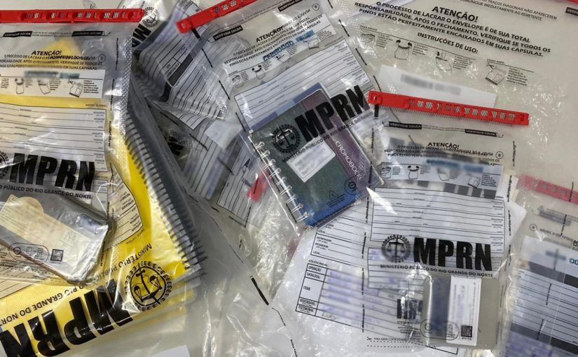 Operação do MP mira em suspeito de envolvimento em campanha de ódio contra Maria da Penha e resulta em retirada do ar de documentário sobre farmacêutica