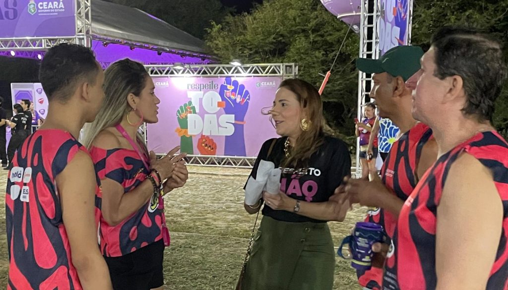 MP do Ceará participa de ação para prevenir e combater importunação sexual contra a mulher no Fortal