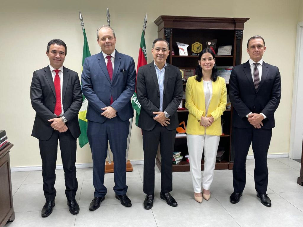 PGJ recebe corregedor-geral do Ministério Público do Trabalho em visita institucional