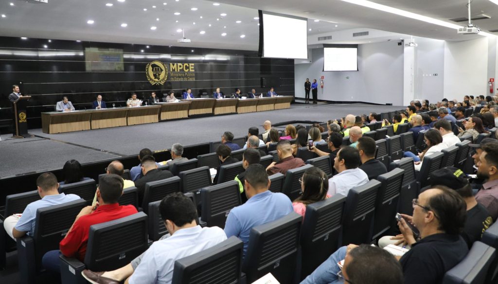 MP sensibiliza gestores públicos sobre importância de criar órgãos de trânsito municipais e de garantir segurança no transporte escolar