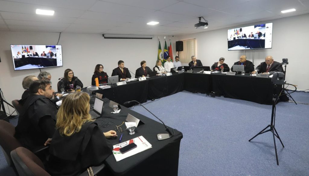 Sessão do Conselho Superior do Ministério Público e palestras marcam 2º dia da Caravana do MP 