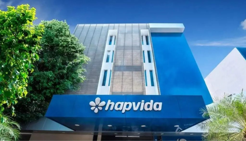 Decon multa Hapvida em mais de R$ 200 mil por negar medicamentos a idosos e deixar de apresentar documentação obrigatória