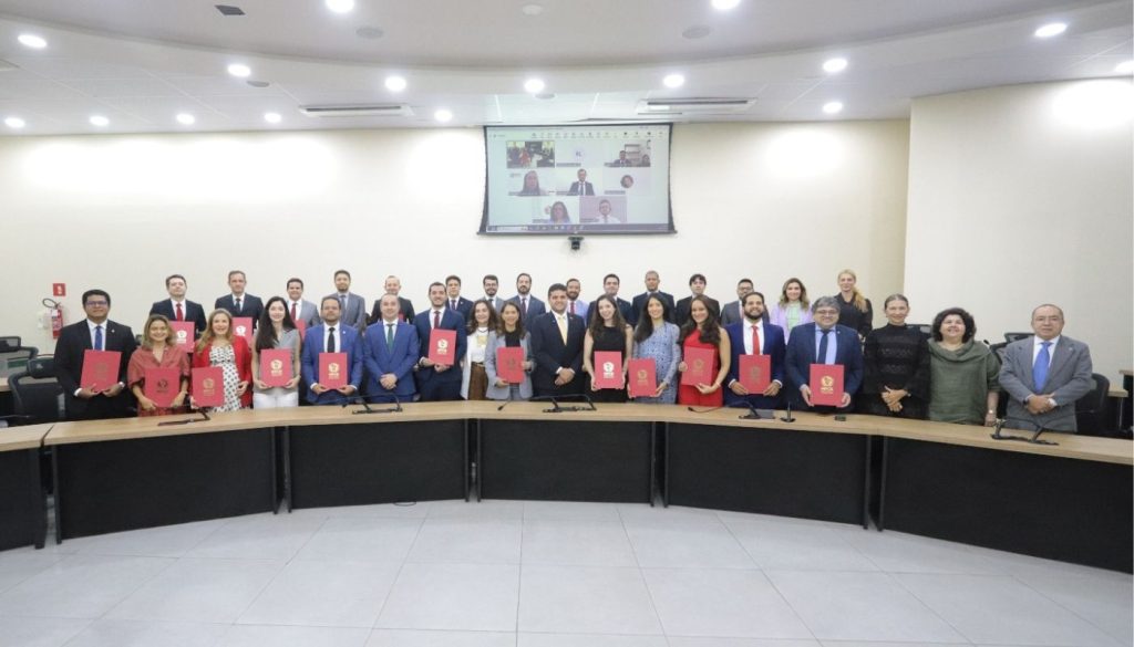 Promotores de Justiça promovidos e removidos entram em exercício nesta segunda (30)