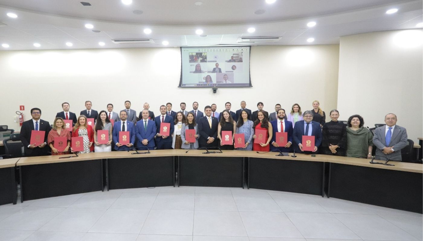 Promotores de Justiça promovidos e removidos entram em exercício nesta segunda (30)