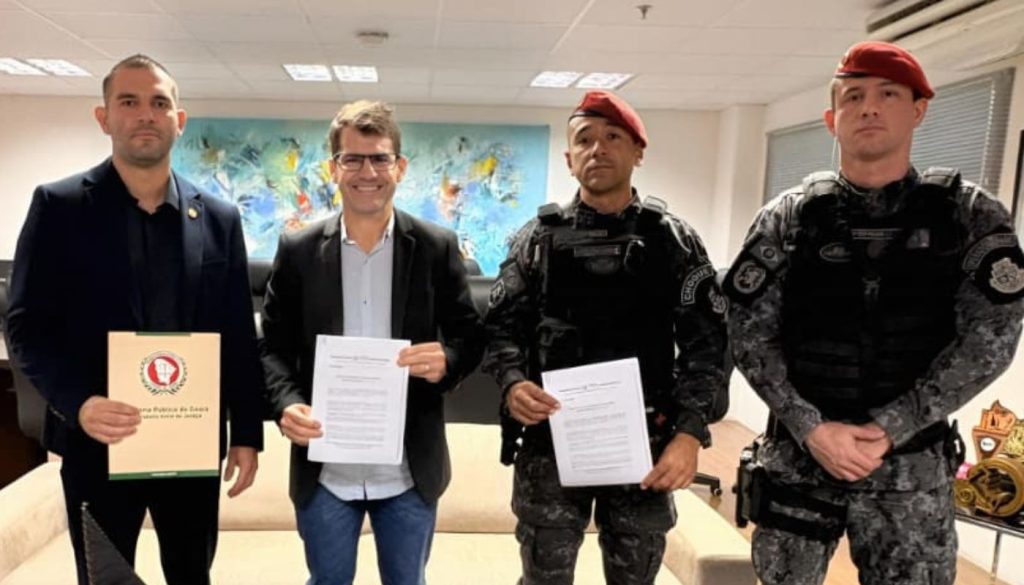 MP do Ceará e Secretaria Estadual do Esporte firmam acordo para modernização da Arena Romeirão, em Juazeiro do Norte