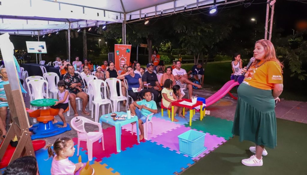 Com teatro e música, MP do Ceará leva campanha de conscientização sobre violência sexual infantil ao Parque Rachel de Queiroz, em Fortaleza 