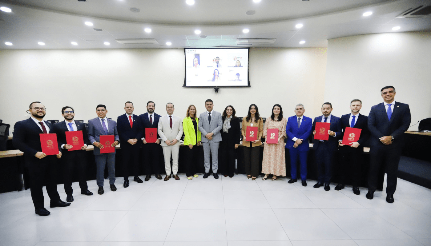Promotores de Justiça promovidos e removidos iniciam exercício nesta sexta-feira (29)