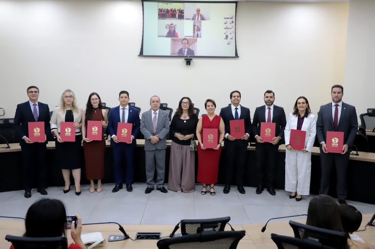 Solenidade de promoção e remoção de membros