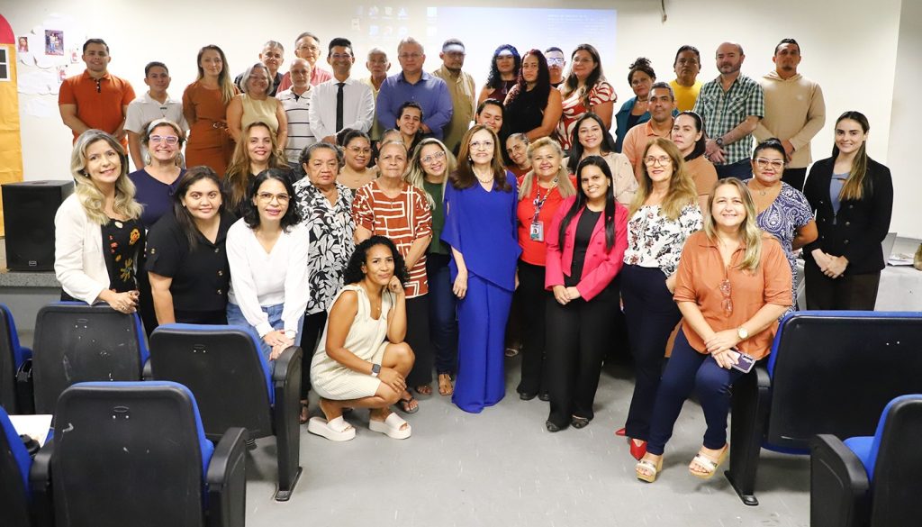 MP do Ceará conclui etapa teórica de curso para formar novos mediadores comunitários no Antônio Bezerra, em Fortaleza