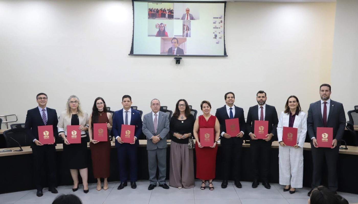 MP do Ceará entrega termos de exercício a promotores de Justiça promovidos e removidos nesta sexta (31)
