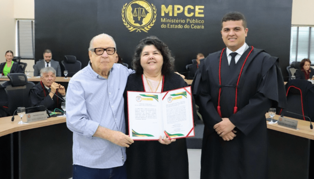 MP do Ceará empossa procuradora de Justiça Loraine Molina como vice-ouvidora-geral para o biênio 2026-2028