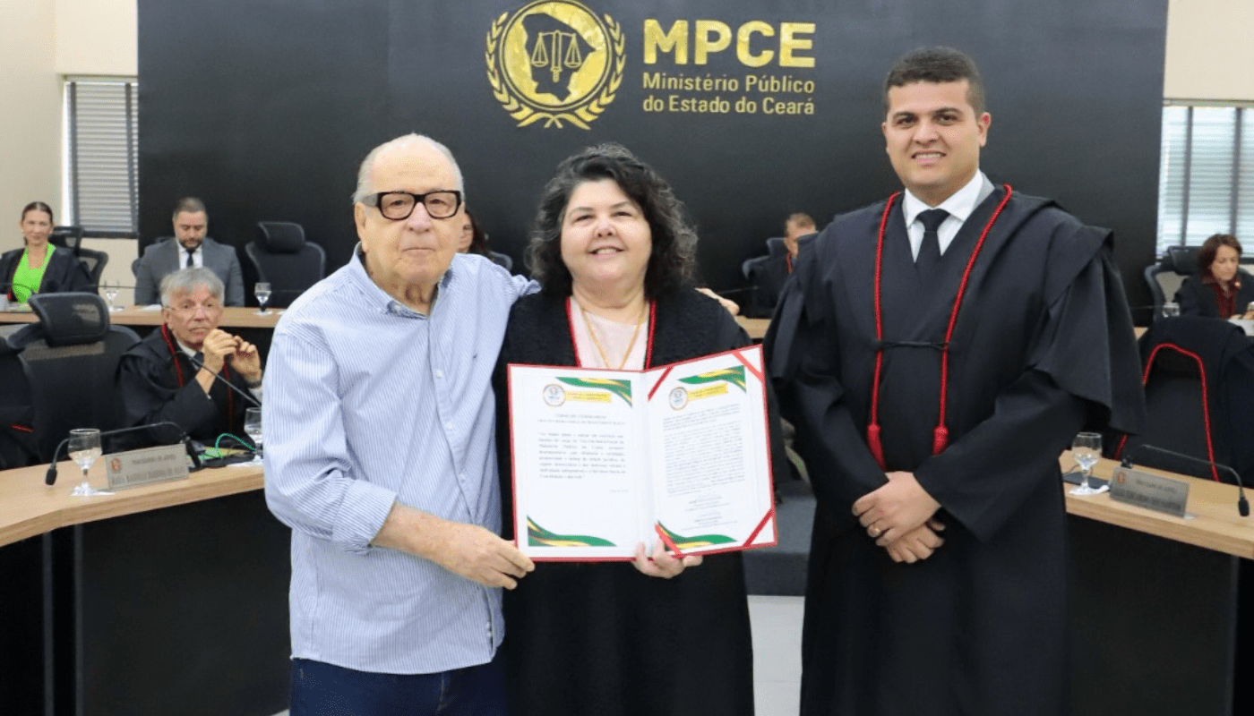 MP do Ceará empossa procuradora de Justiça Loraine Molina como vice-ouvidora-geral para o biênio 2026-2028