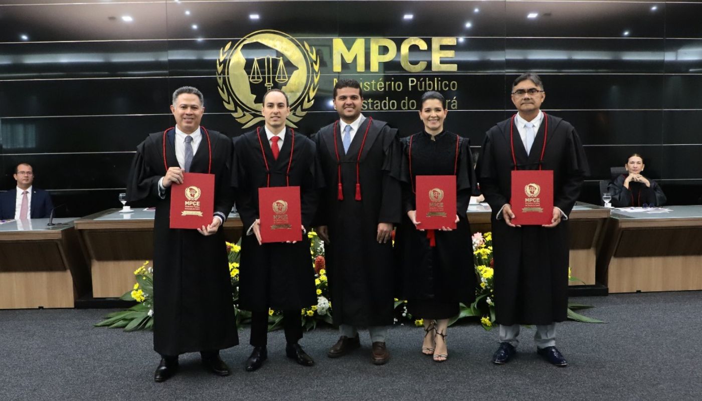 MP do Ceará empossa quatro promotores de Justiça após permuta nacional