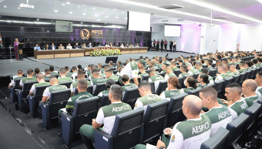 MP do Ceará participa de mobilização nacional e capacita agentes de segurança pública para atuar na prevenção e no enfrentamento à violência de gênero