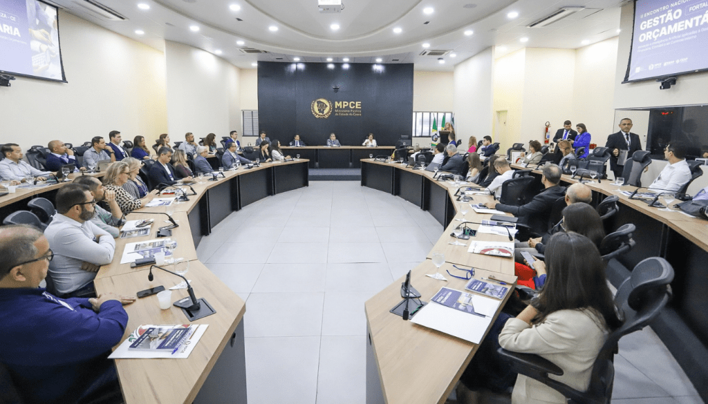 MP do Ceará sedia II Encontro Nacional de Gestão Orçamentária e debate inovação e inteligência artificial na gestão pública